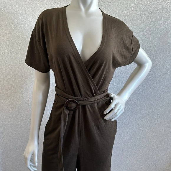 ZARA WOMAN OLIVE GREEN JUMPSUIT WITH BELT SHORT SLEEVE - Picture 8 of 12